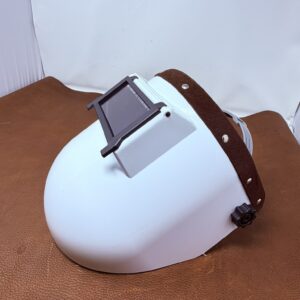 Outlaw Leather Slimline Pro X blanco - parte superior de imitación de caimán marrón claro.